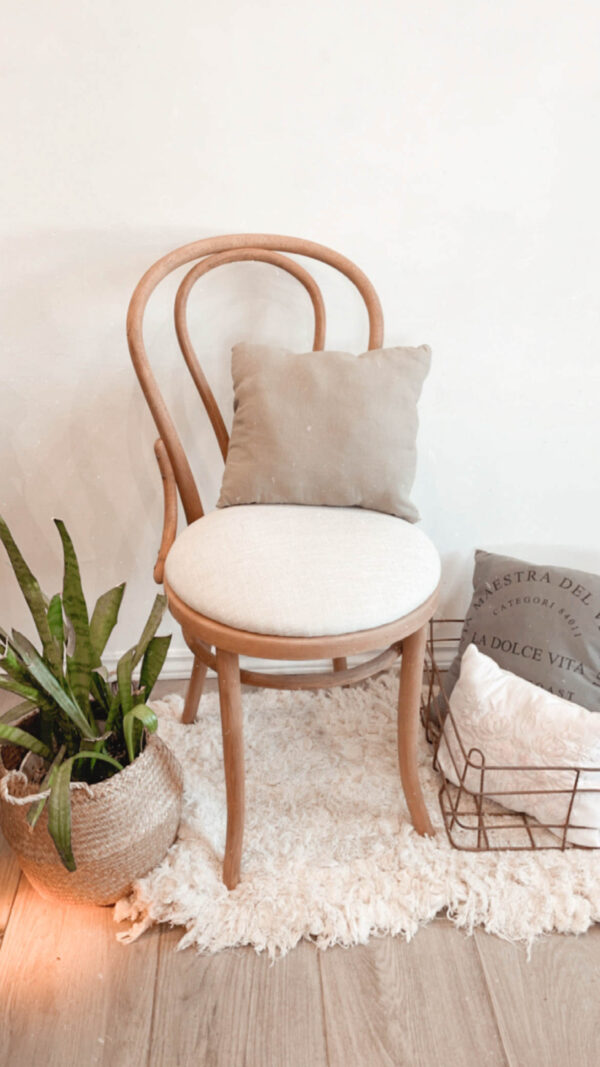 Silla Emilia III